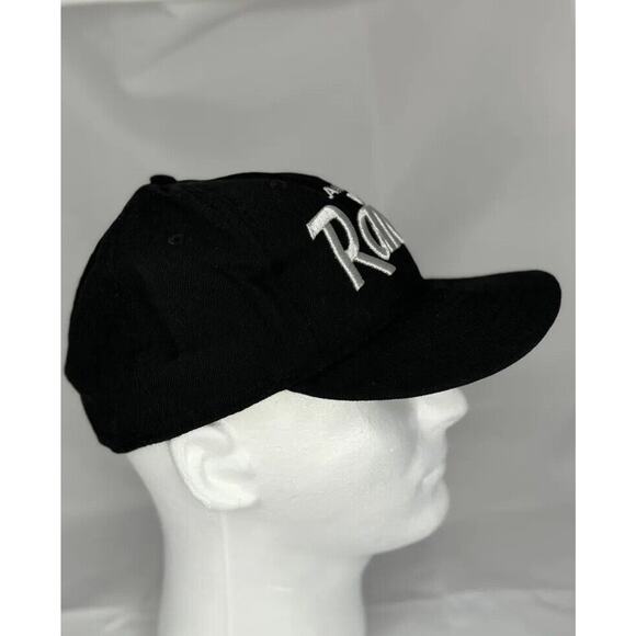 New Era Las Vegas Raiders Basic Black 9FIFTY Snapback Embroidered - Picture 2 of 6